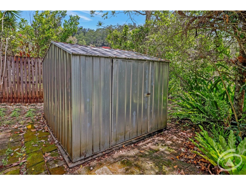 13 Compton Court, Bentley Park QLD 4869