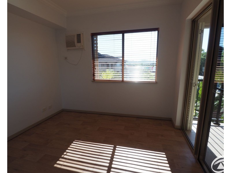 323/22 Ward Street, Mooroobool QLD 4870