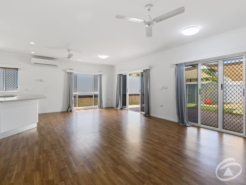19 Satinash Close, Redlynch QLD 4870