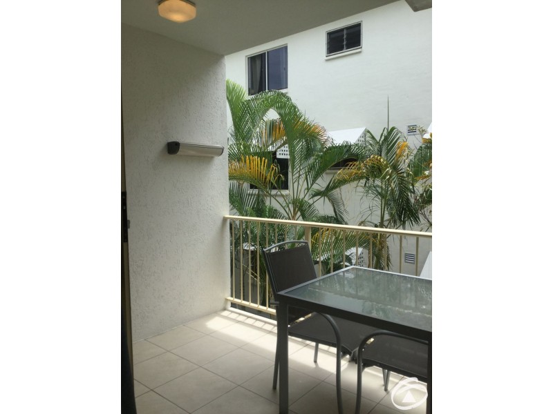 7A/210 Grafton Street, Cairns North QLD 4870