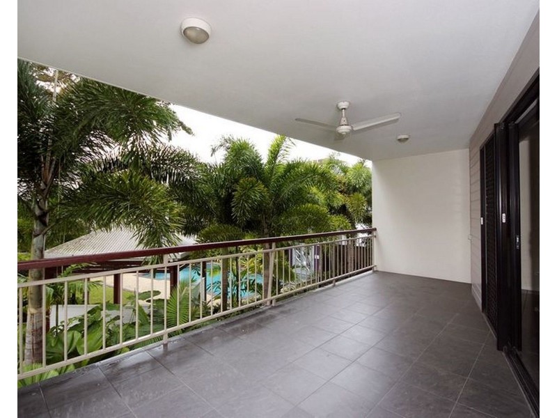 19/351 Lake Street, Cairns North QLD 4870