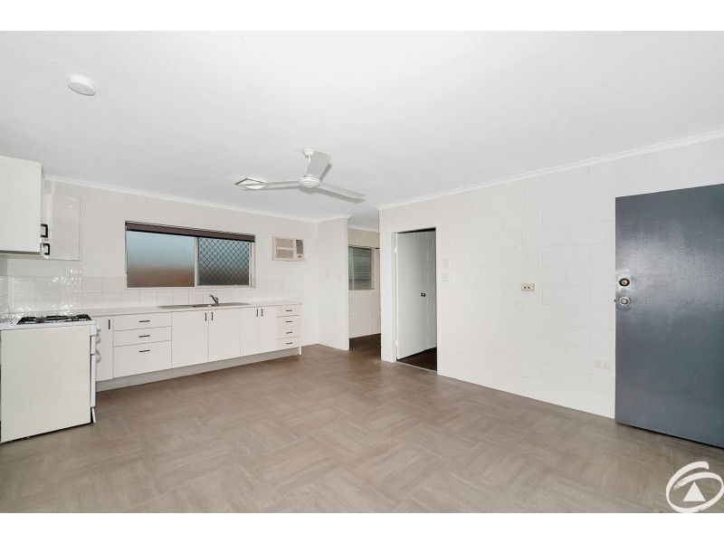1/131 Aumuller Street, Bungalow QLD 4870