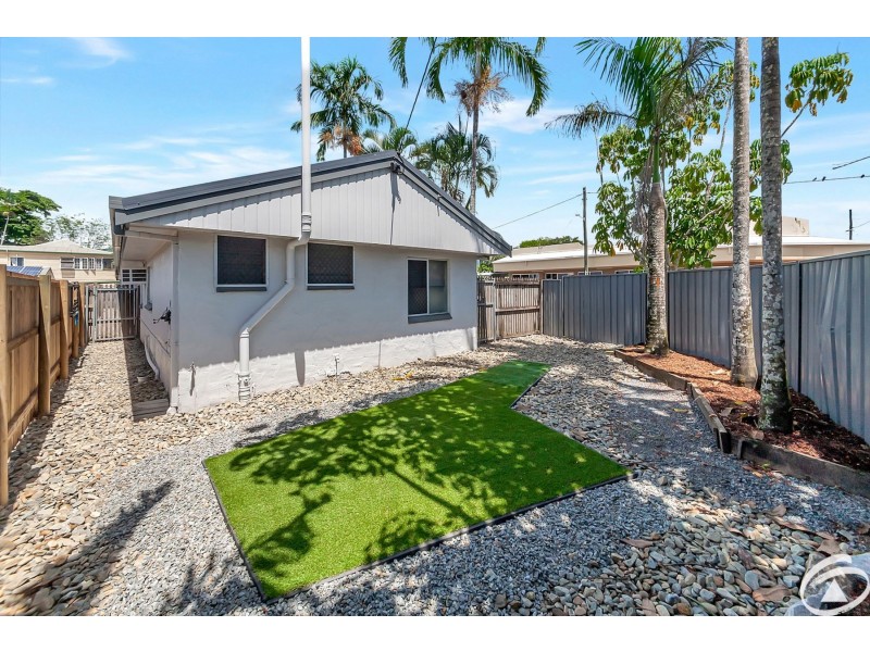 1/131 Aumuller Street, Bungalow QLD 4870
