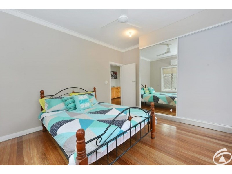 4 Harris Street, Parramatta Park QLD 4870