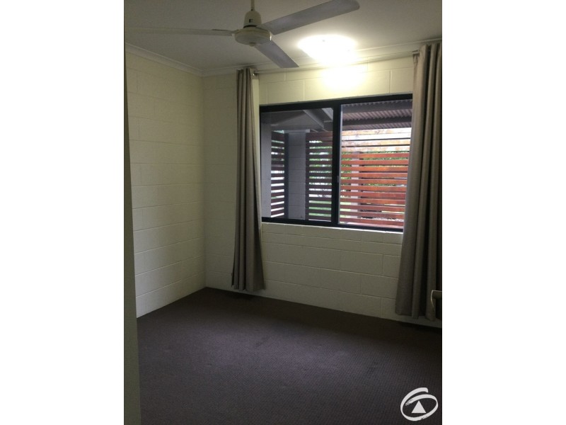 25 Mulligan Street, Manoora QLD 4870