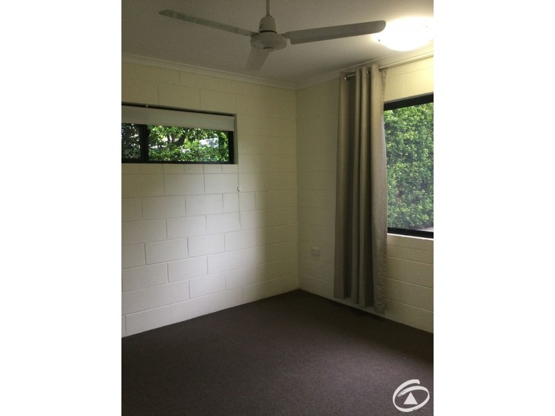 25 Mulligan Street, Manoora QLD 4870