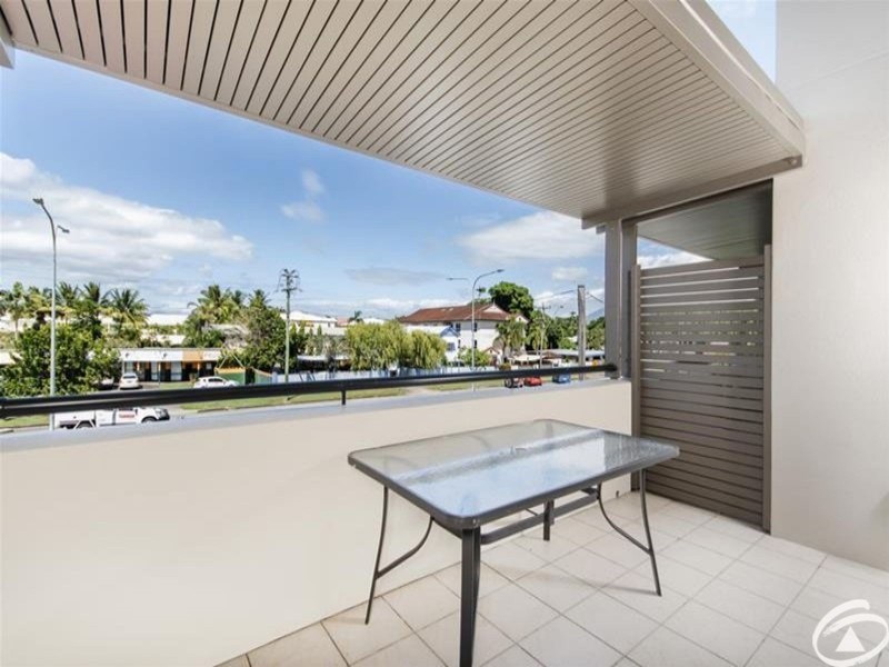12/6 James Street, Cairns North QLD 4870