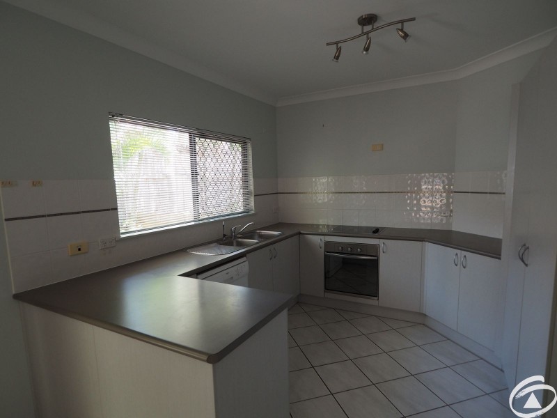 5 Mia Street, Kewarra Beach QLD 4879