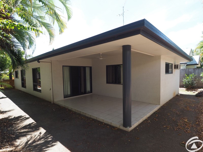5 Mia Street, Kewarra Beach QLD 4879