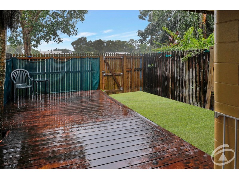 3/404 Cochrane Street, Mooroobool QLD 4870