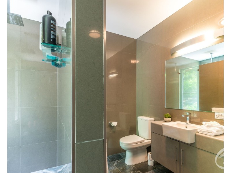 31/9 Savaii Close, Palm Cove QLD 4879