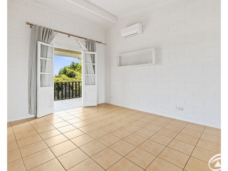 21 Blue Hills Crescent, Freshwater QLD 4870