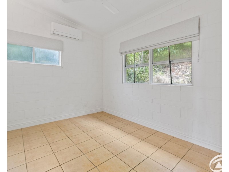 21 Blue Hills Crescent, Freshwater QLD 4870