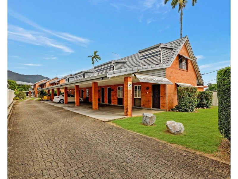 12/688 Bruce Highway, Woree QLD 4868