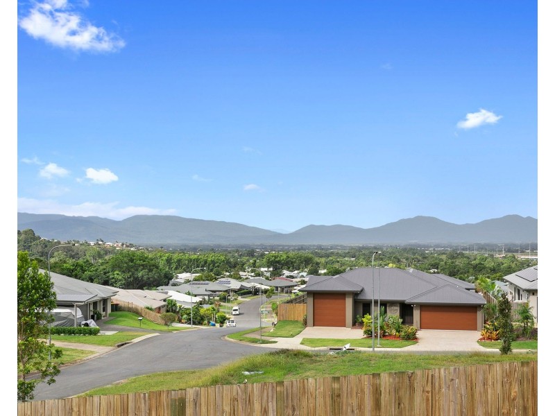 2/33 Anson Street, Bentley Park QLD 4869