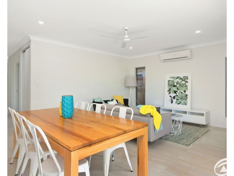 12 Midship Street, Trinity Beach QLD 4879
