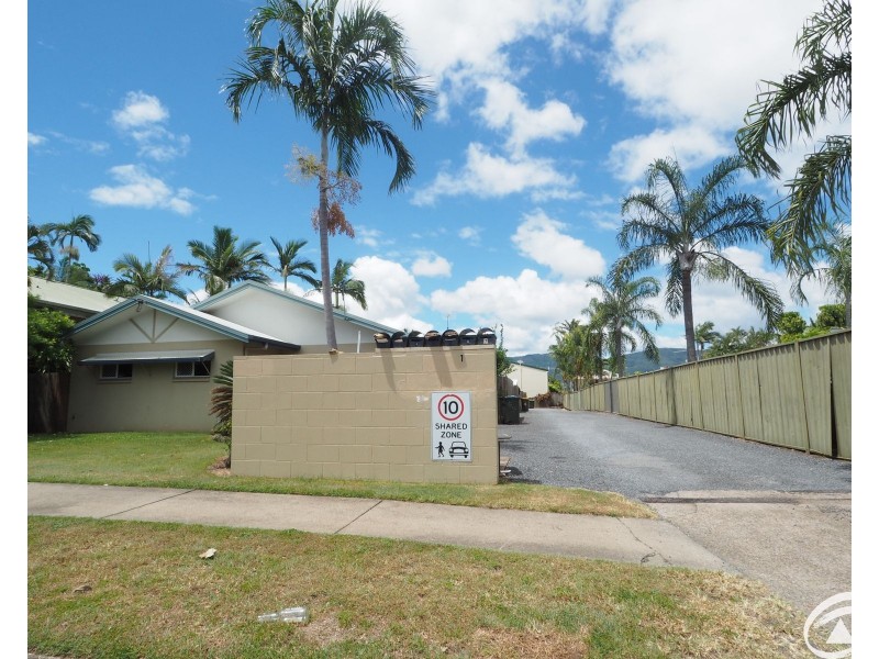 2/13 Kidston Street, Bungalow QLD 4870