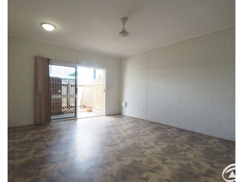 2/13 Kidston Street, Bungalow QLD 4870