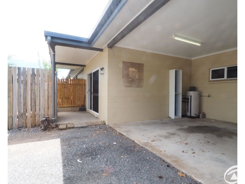 2/13 Kidston Street, Bungalow QLD 4870