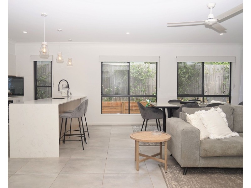 42 Elderberry Avenue, Bentley Park QLD 4869