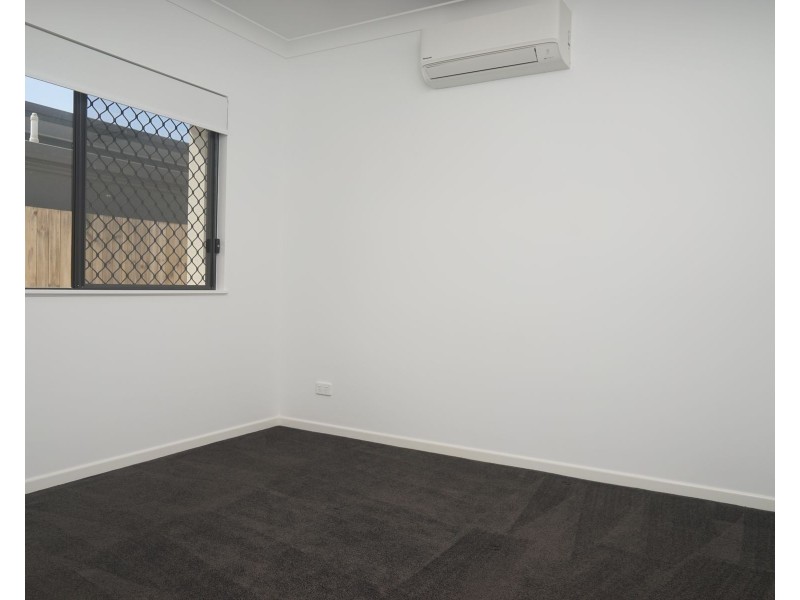 42 Elderberry Avenue, Bentley Park QLD 4869