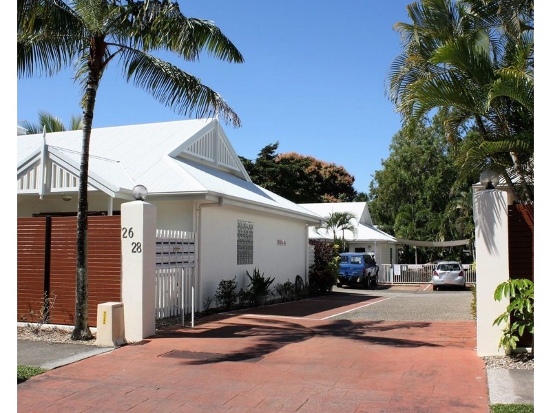11/26-28 Oliva Street, Palm Cove QLD 4879