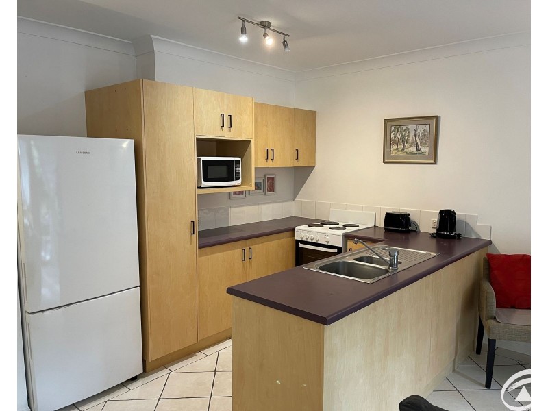 11/26-28 Oliva Street, Palm Cove QLD 4879