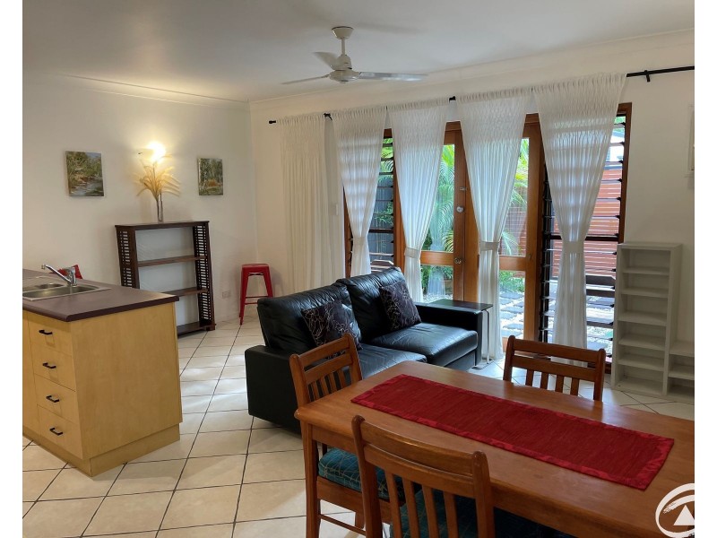 11/26-28 Oliva Street, Palm Cove QLD 4879