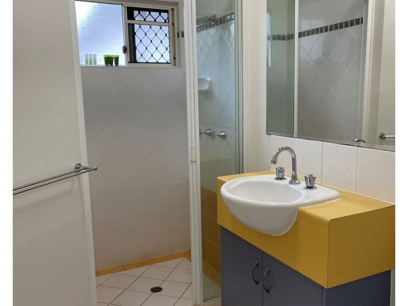 11/26-28 Oliva Street, Palm Cove QLD 4879