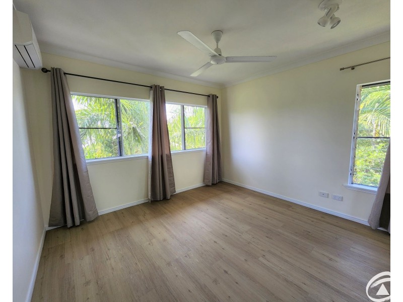 10/303-305 Lake Street, Cairns North QLD 4870