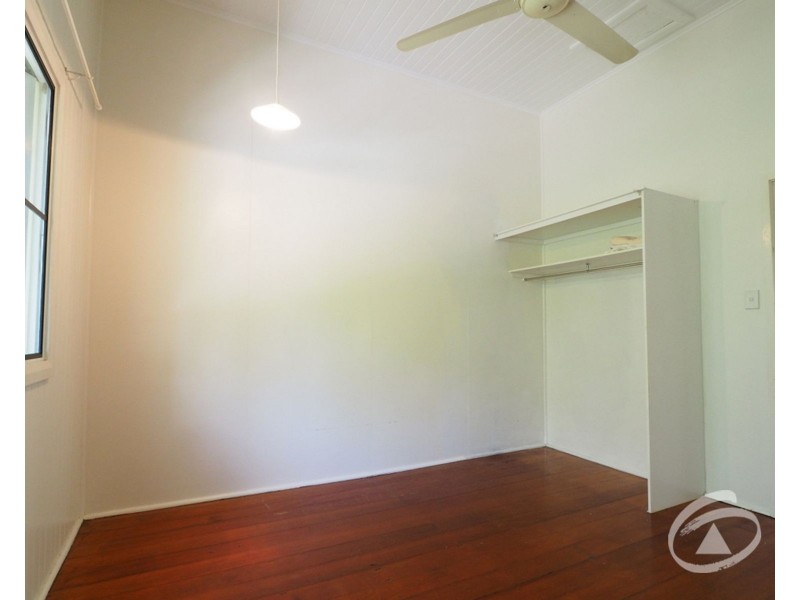 2/81 Digger Street, Cairns North QLD 4870