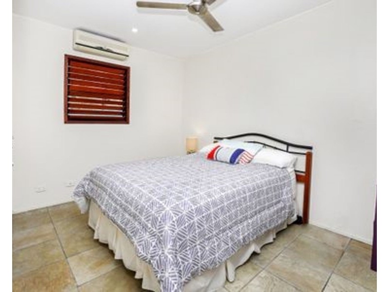 10 Euston Close, Clifton Beach QLD 4879