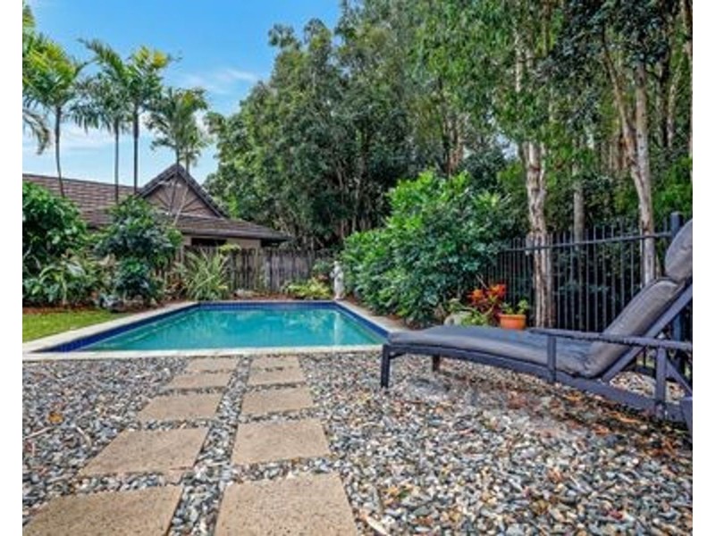 10 Euston Close, Clifton Beach QLD 4879