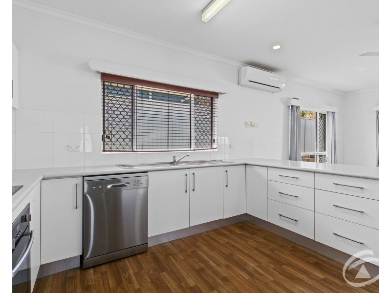 19 Satinash Close, Redlynch QLD 4870