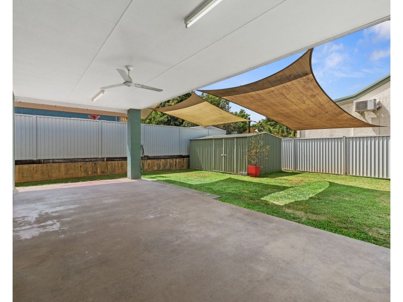 19 Satinash Close, Redlynch QLD 4870