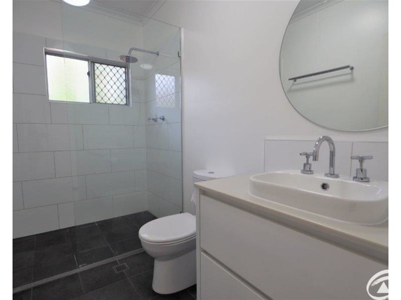 2 Gouldian Street, Bayview Heights QLD 4868
