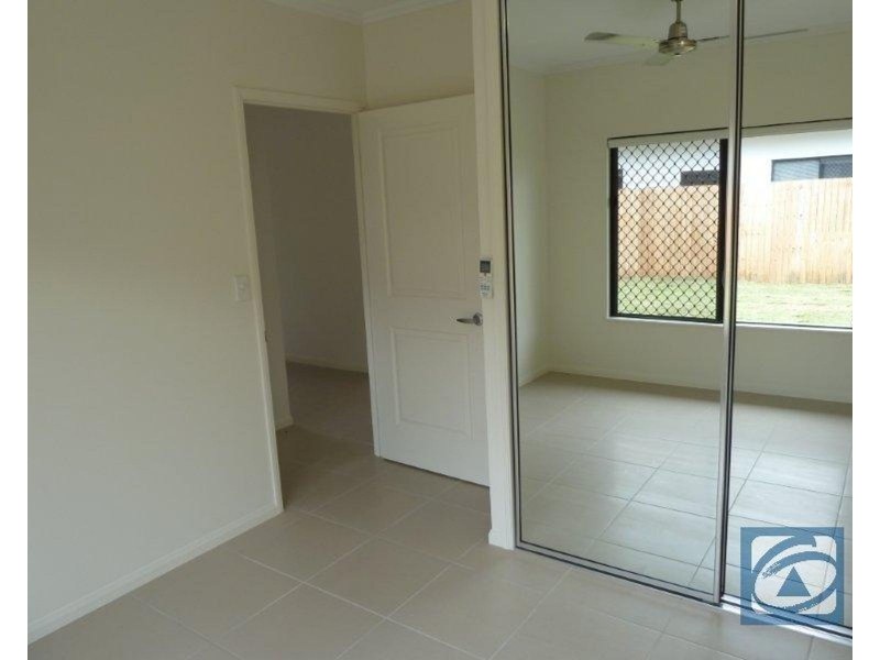 8 Tati Close, Bentley Park QLD 4869