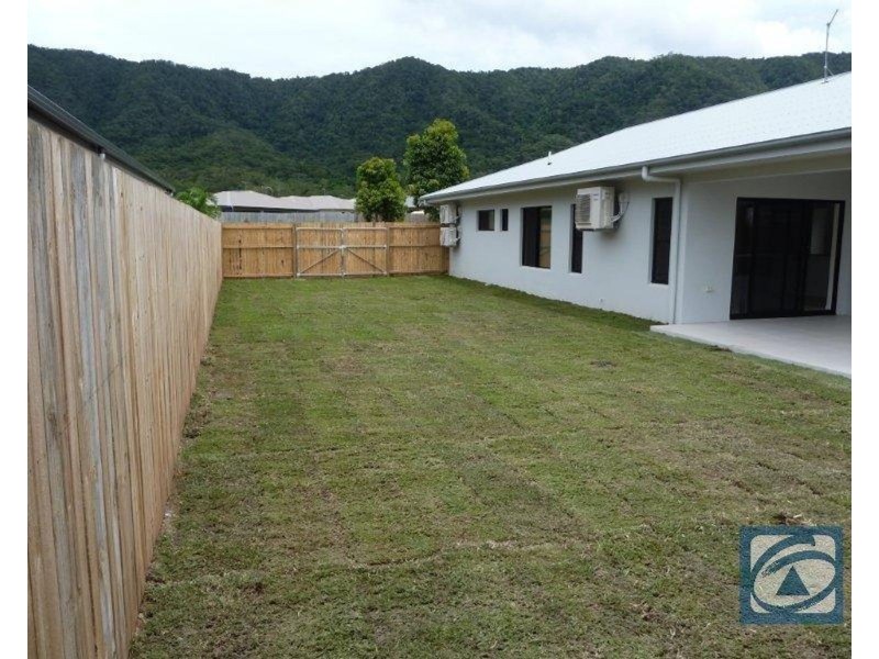 8 Tati Close, Bentley Park QLD 4869