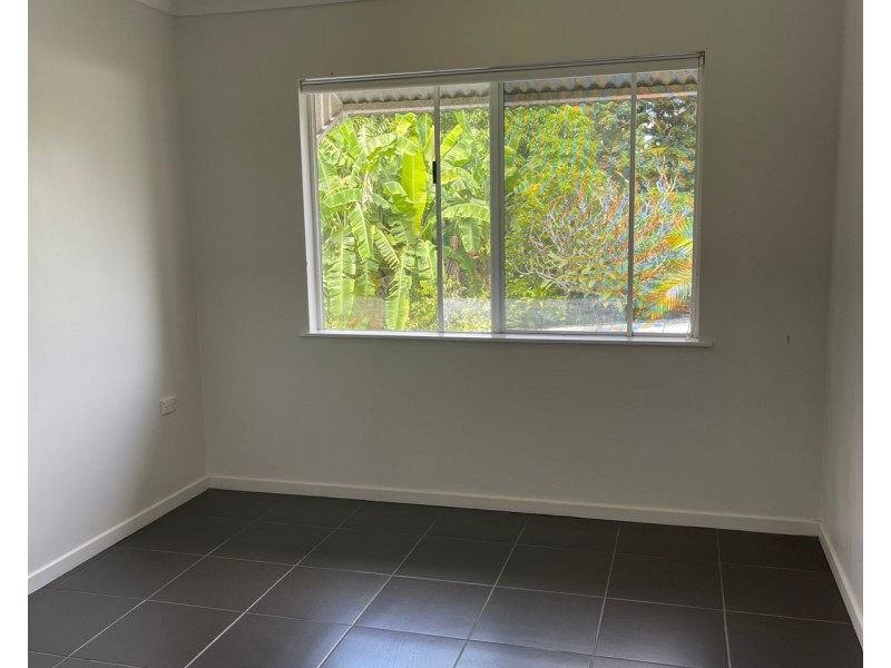 5/180 Pease Street, Manoora QLD 4870