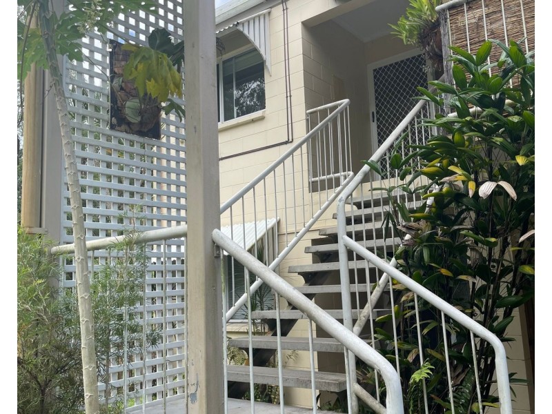 5/180 Pease Street, Manoora QLD 4870