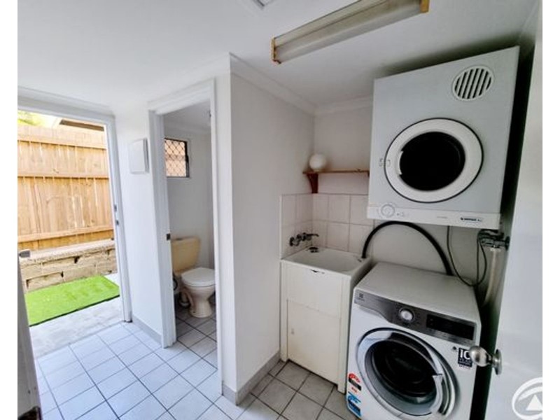 4/9 Balaclava Road, Earlville QLD 4870