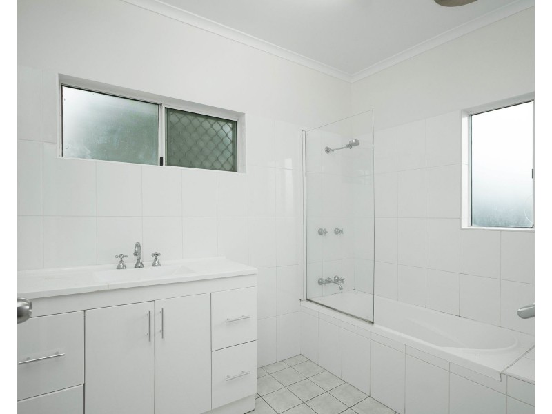 76 Ravizza Drive, Edmonton QLD 4869