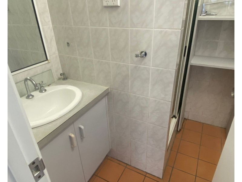 11/189 Sheridan Street, Cairns North QLD 4870