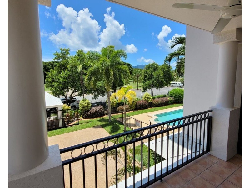 10/293-301 Esplanade, Cairns North QLD 4870