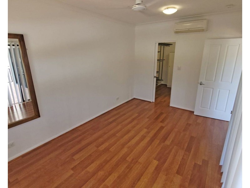 10/293-301 Esplanade, Cairns North QLD 4870