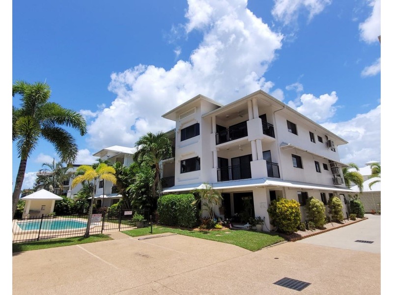 10/293-301 Esplanade, Cairns North QLD 4870