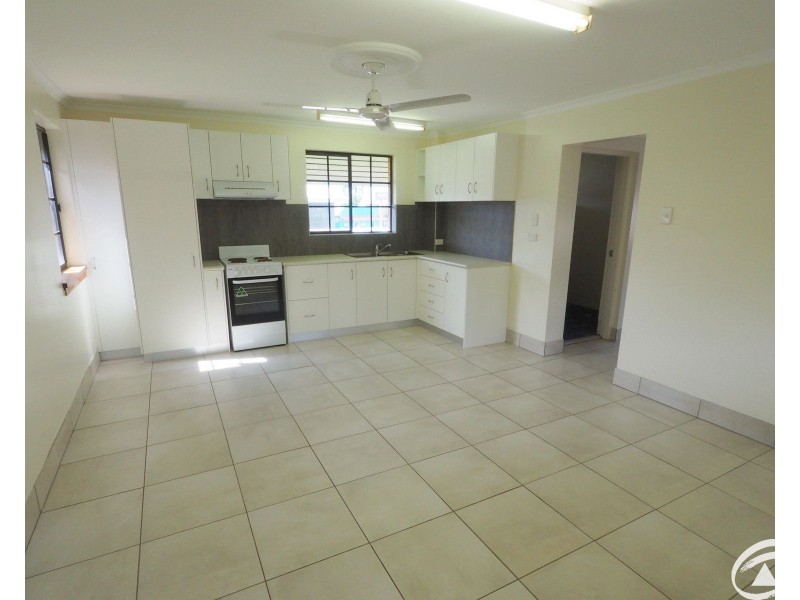 7/688 Bruce Highway, Woree QLD 4868