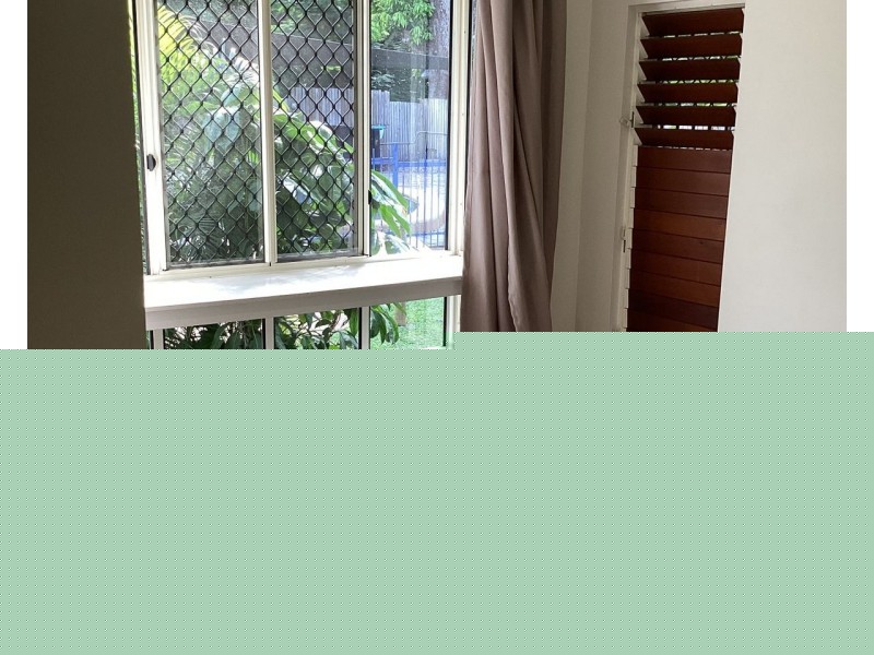 10/4-10 Hedley Close, Redlynch QLD 4870