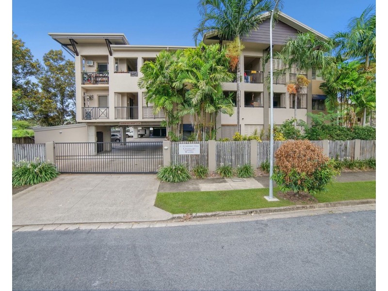 202/2-8 Centenary Close, Manoora QLD 4870