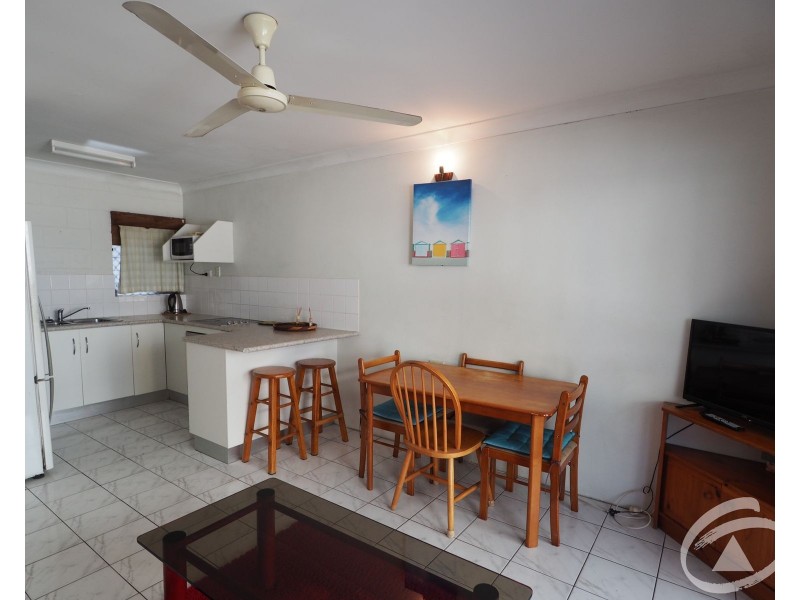 9/200 Grafton Street, Cairns City QLD 4870